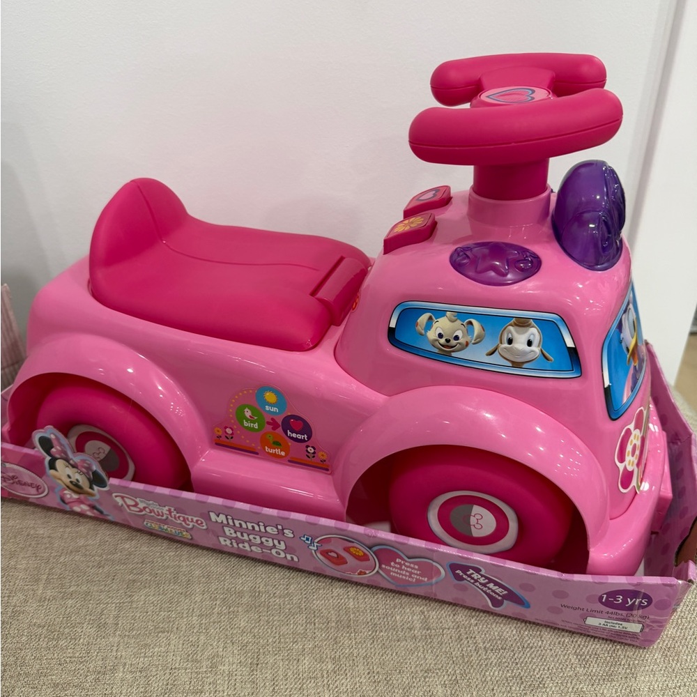 Minnie Mouse Ride On Car - Picture 5 of 5